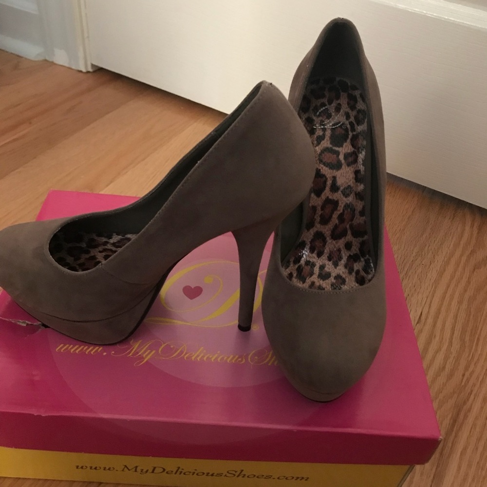 My Delicious Shoes Pumps size 8